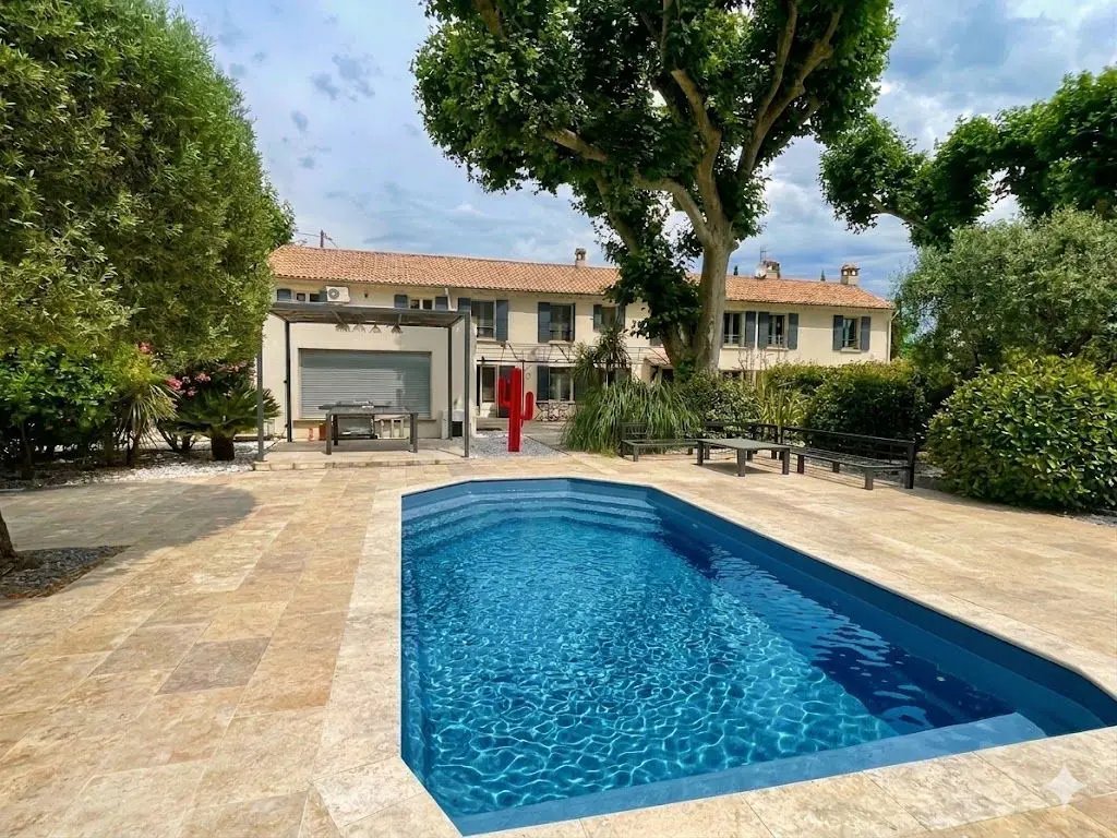 Maison à vendre, 350m², Le Pontet