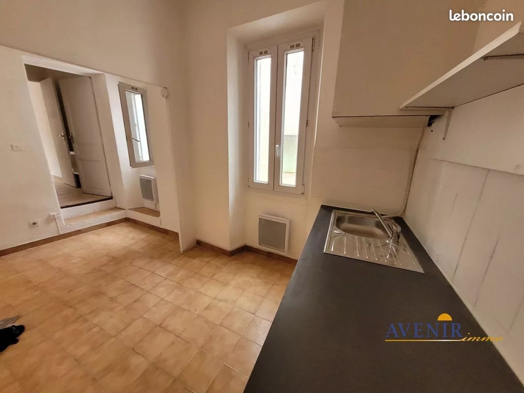 Appartement à louer, 32m², Aubagne