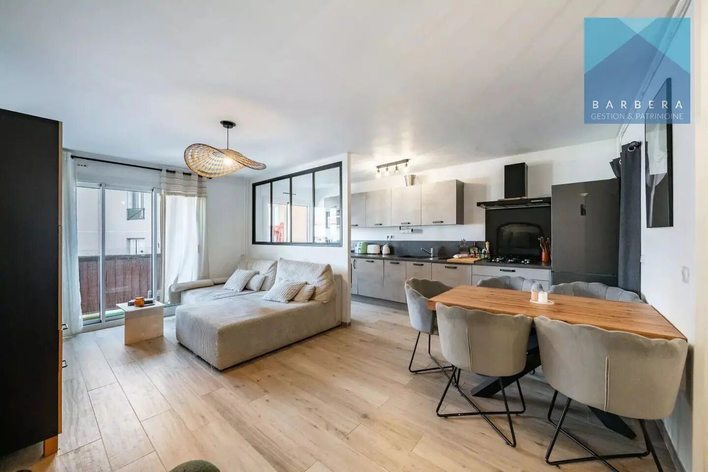 Appartement à vendre, 61m², Saint-Laurent-du-Var