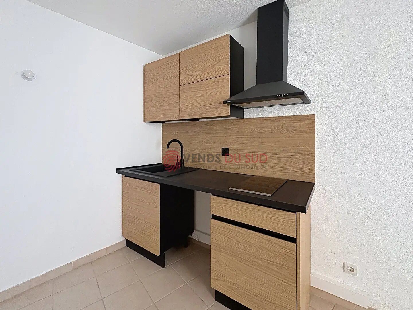 Appartement à louer, 32m², Montagnac
