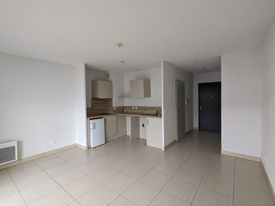 Appartement à louer, 28m², Boujan-sur-Libron