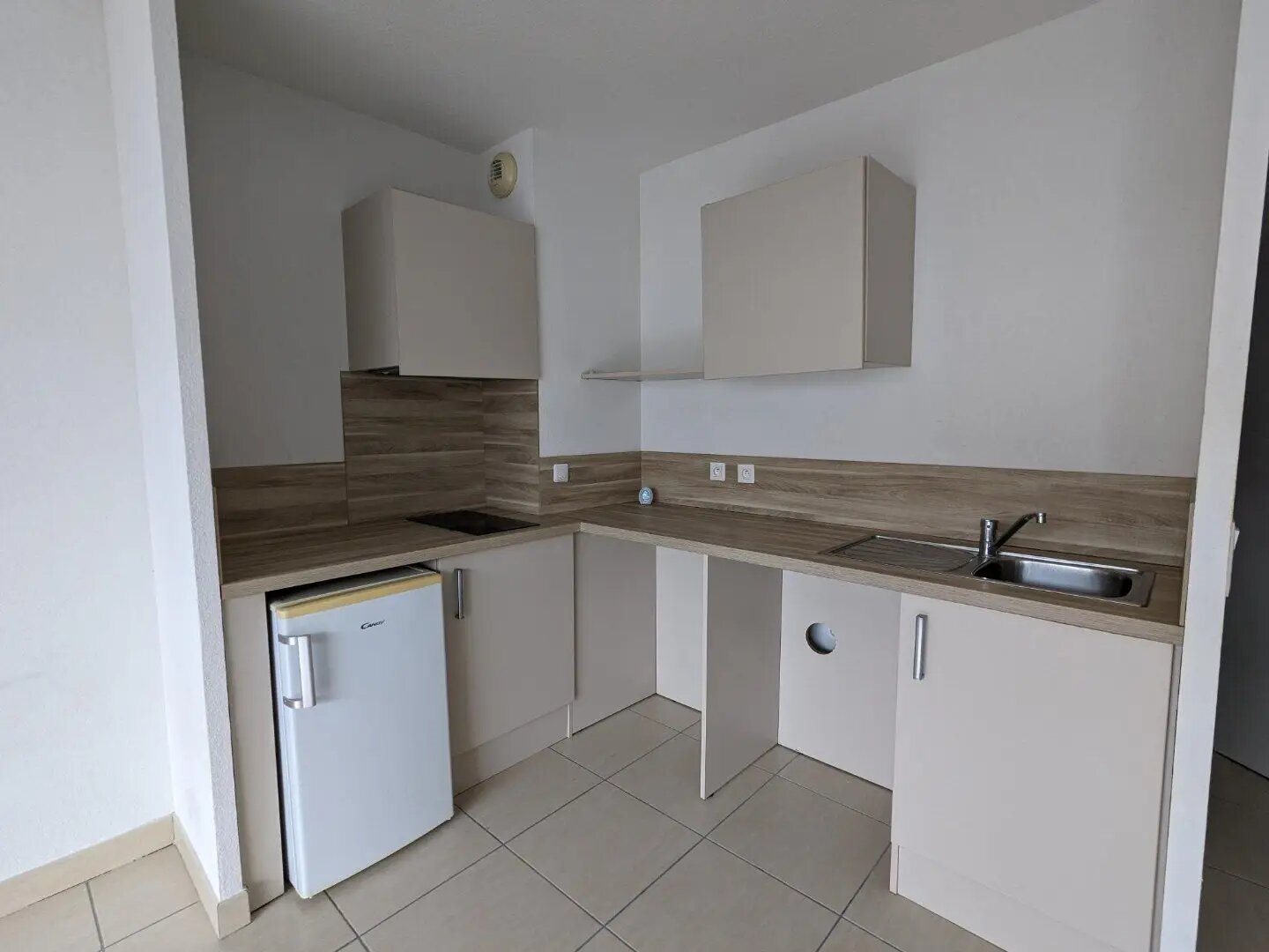 Appartement à louer, 28m², Boujan-sur-Libron