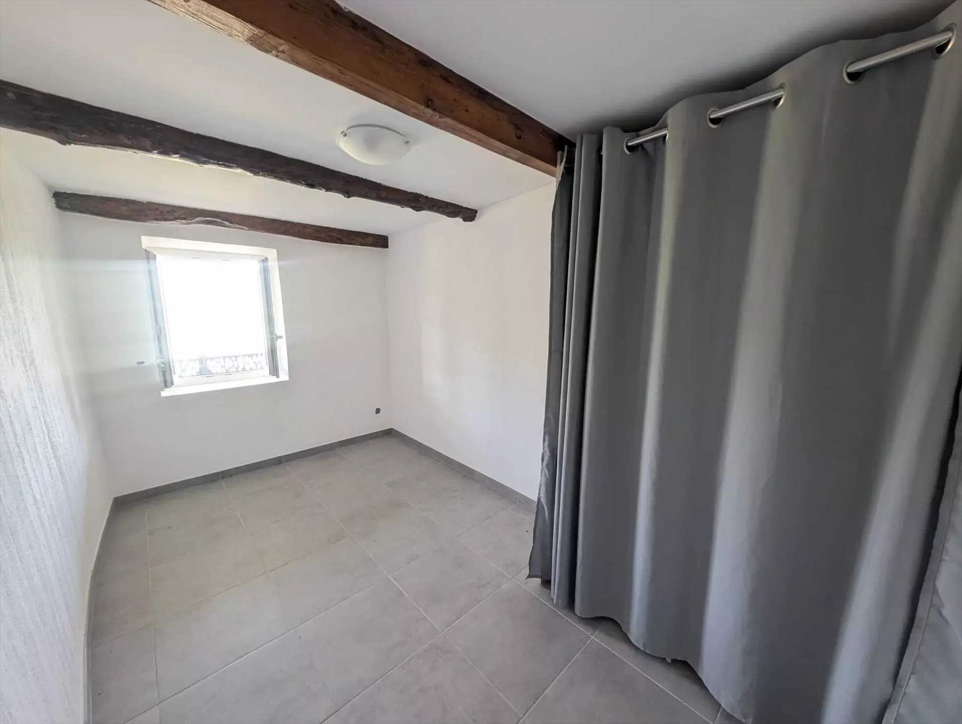 Appartement à louer, 40m², Bendejun