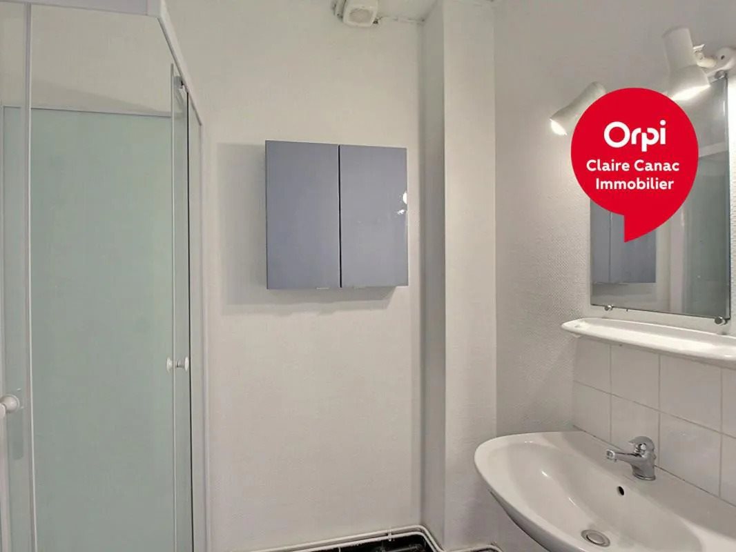 Appartement à louer, 57m², Saïx