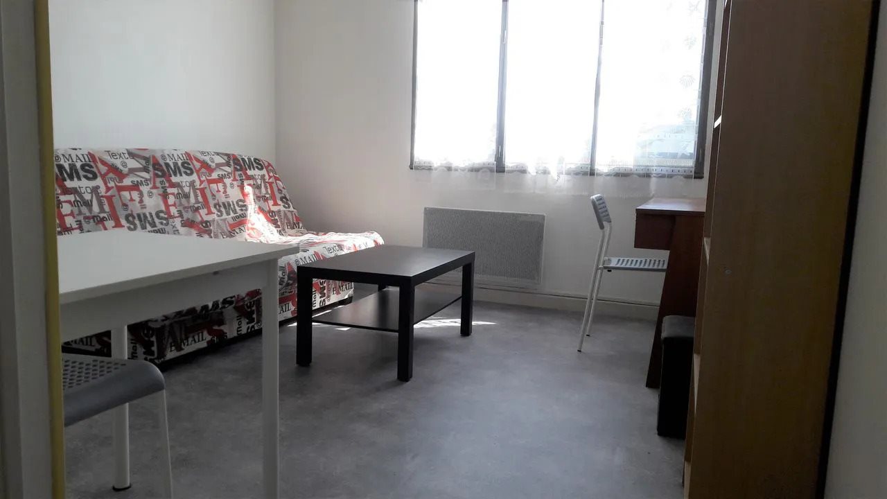 Appartement à louer, 19m², Reims