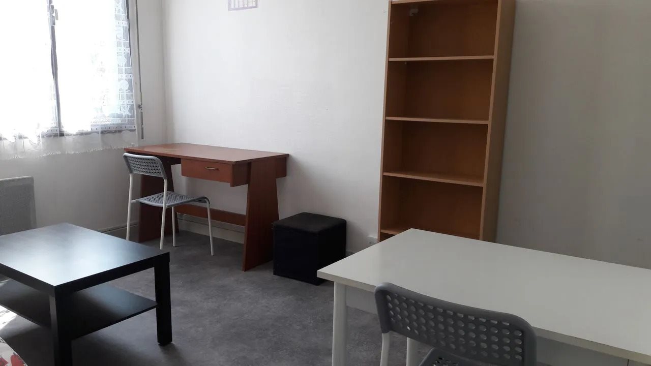 Appartement à louer, 19m², Reims