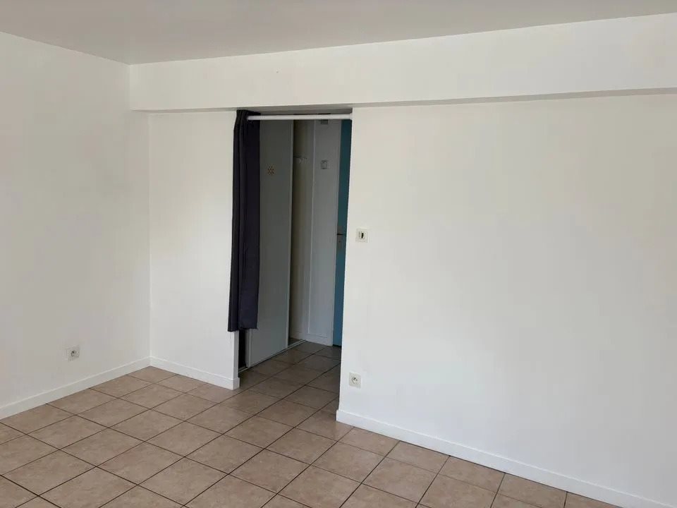 Appartement à louer, 20m², Caen