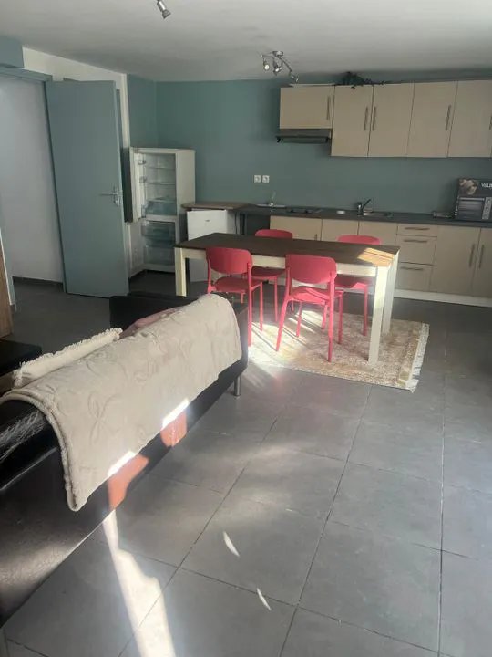 Appartement à louer, 70m², Lille