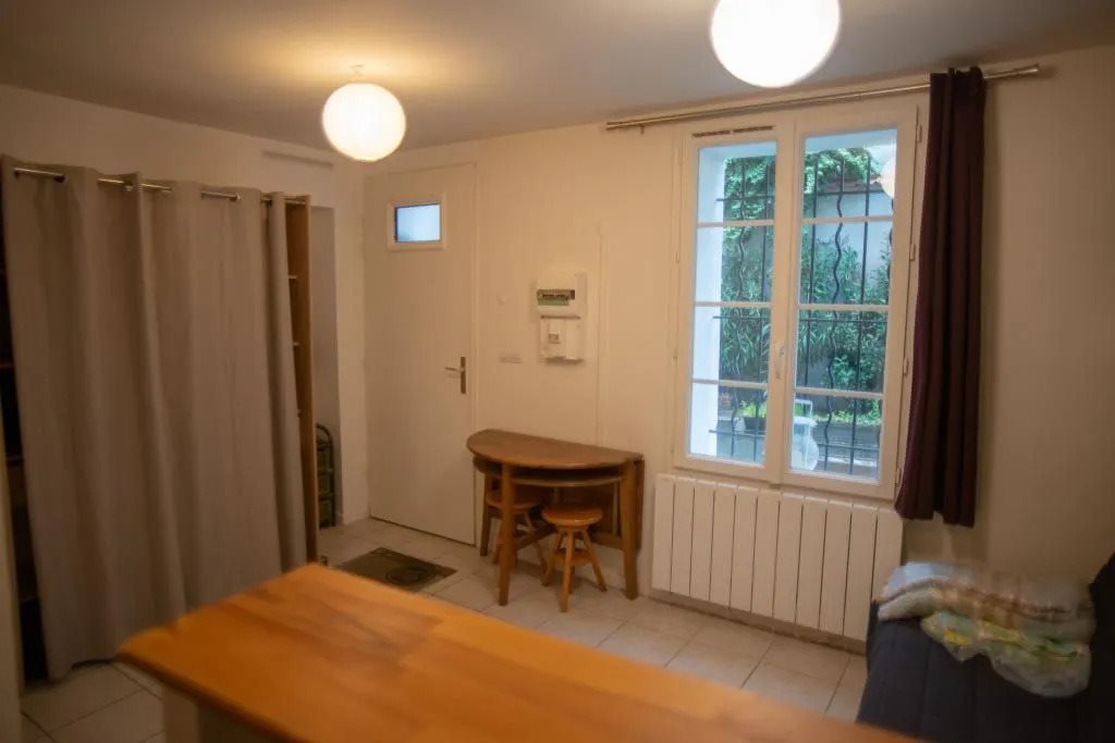 Appartement à louer, 18m², Montreuil