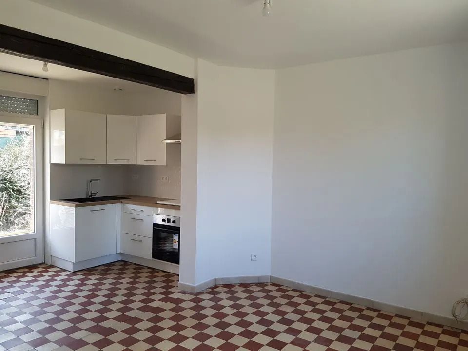 Maison à louer, 85m², Vendhuile