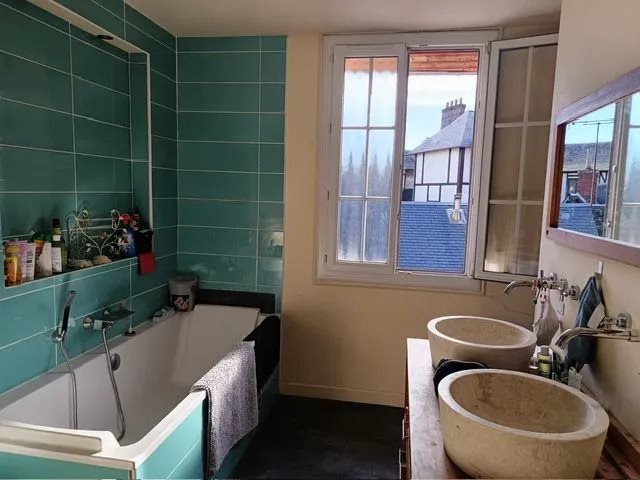 Appartement à louer, 121m², Bernay