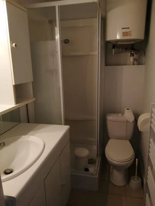 Appartement à louer, 23m², Saintes