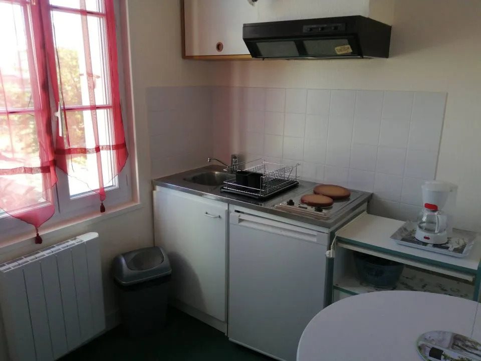Appartement à louer, 23m², Saintes