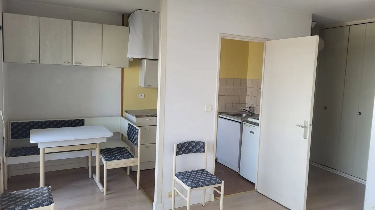 Appartement à louer, 27m², Bordeaux