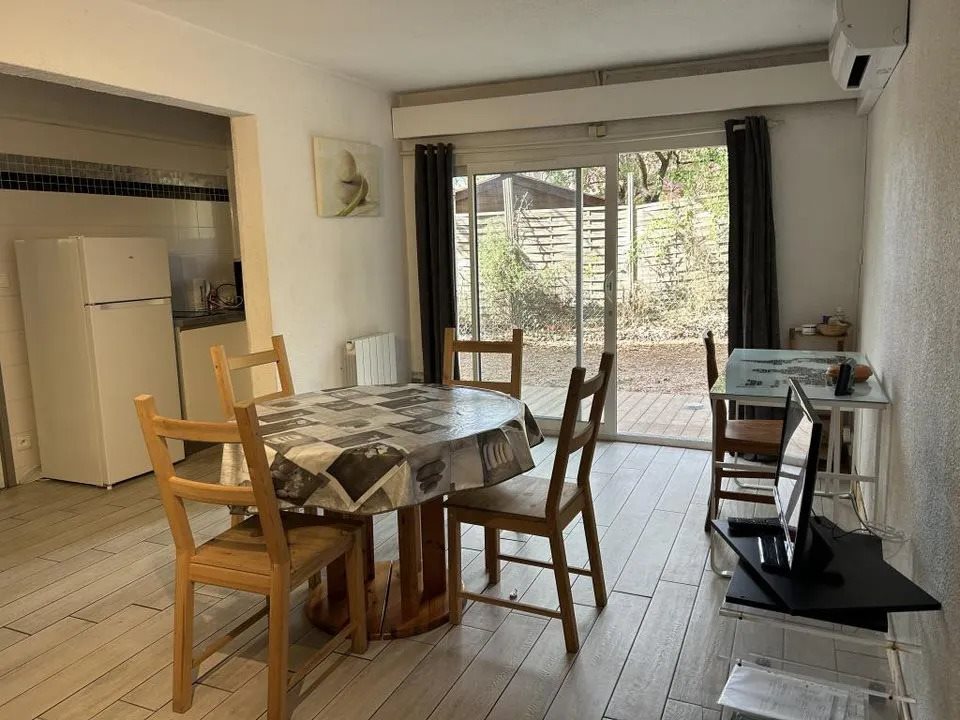 Appartement à louer, 35m², Le Pradet
