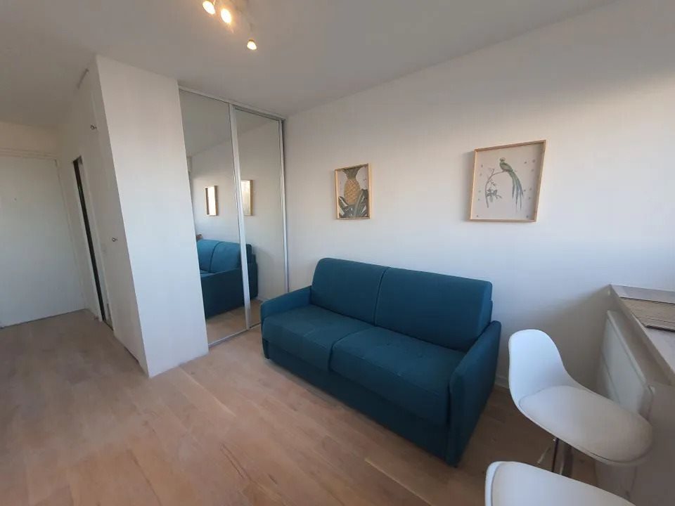 Appartement à louer, 17m², Marseille 7ème