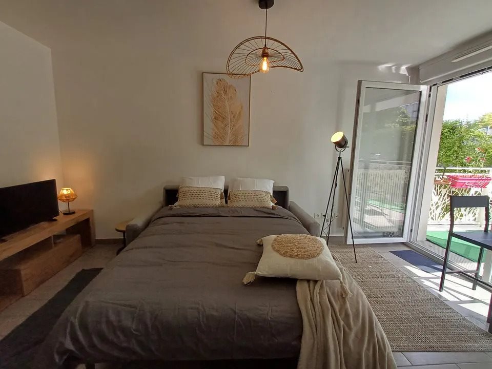 Appartement à louer, 27m², Cergy