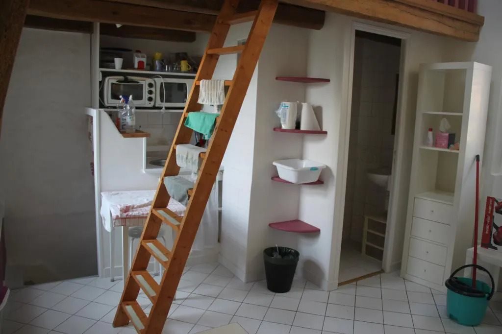 Appartement à louer, 16m², Cergy