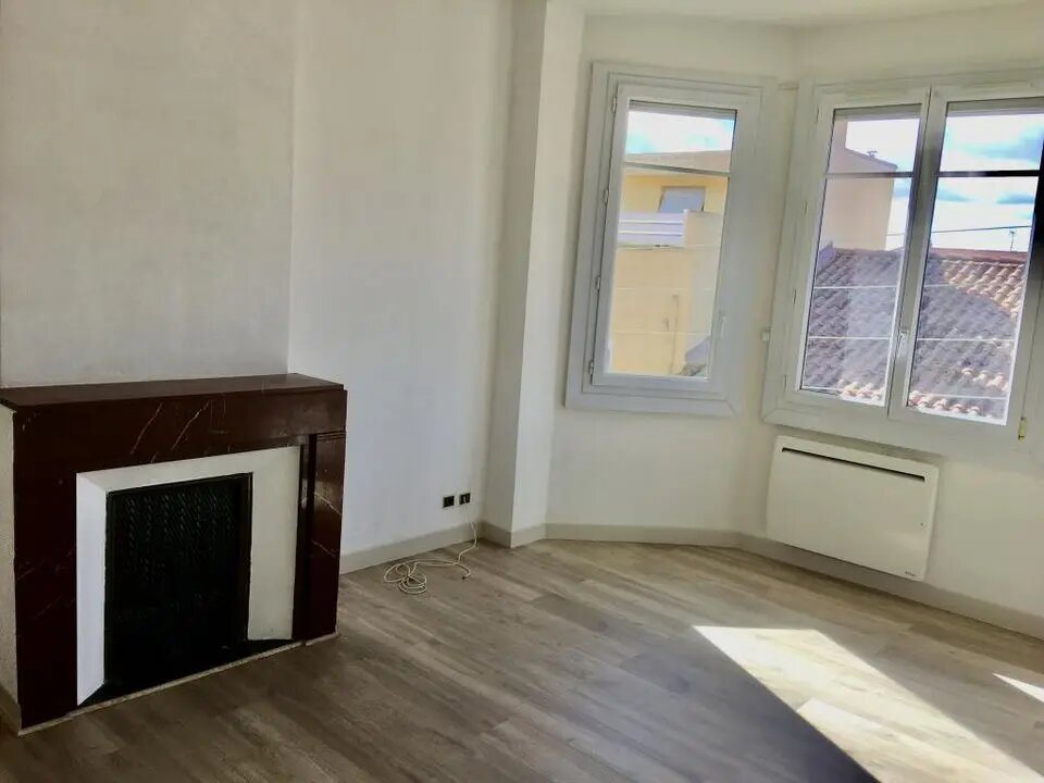 Appartement à louer, 76m², Béziers