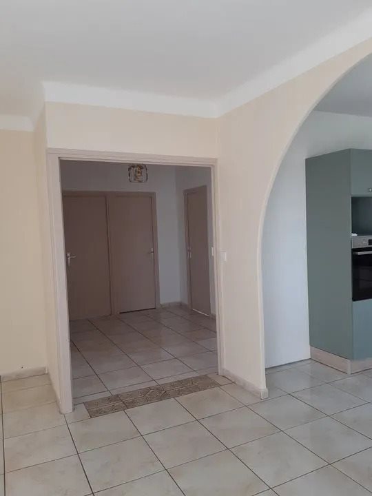 Maison à louer, 72m², Saint-Maurice-l'Exil
