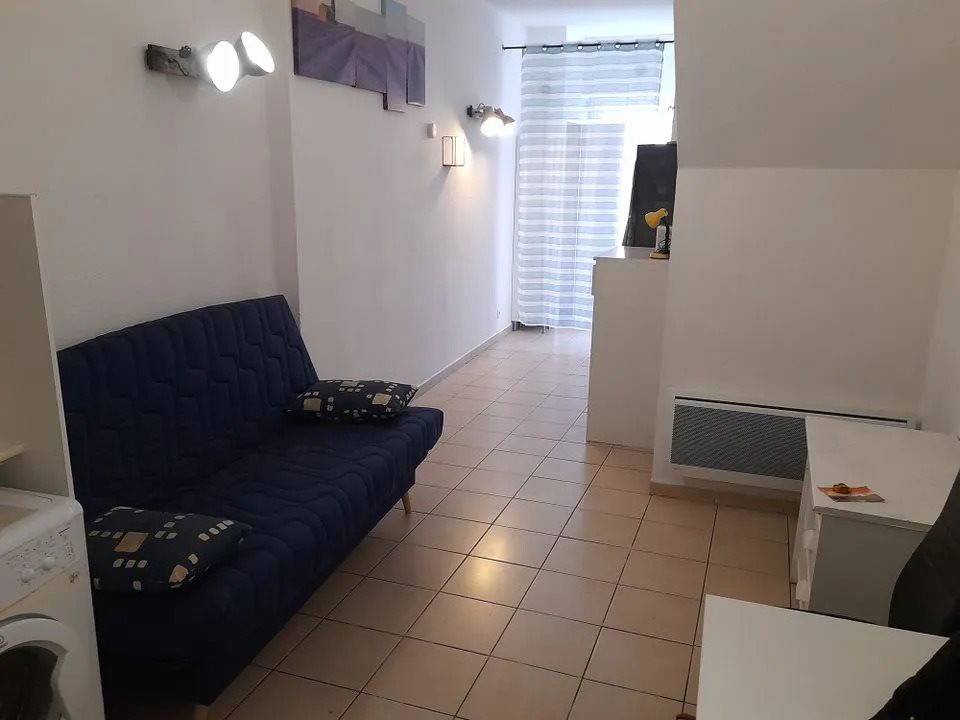 Appartement à louer, 26m², Coursan