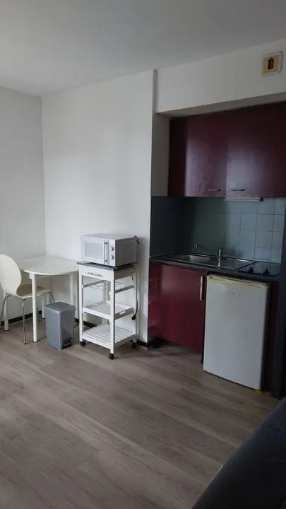 Appartement à louer, 24m², Pau