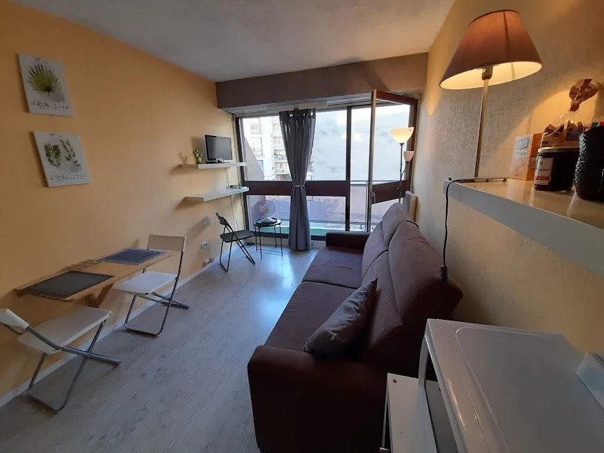 Appartement à louer, 20m², Puteaux