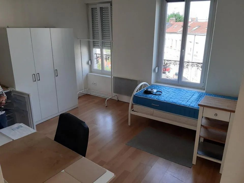Appartement à louer, 16m², Reims