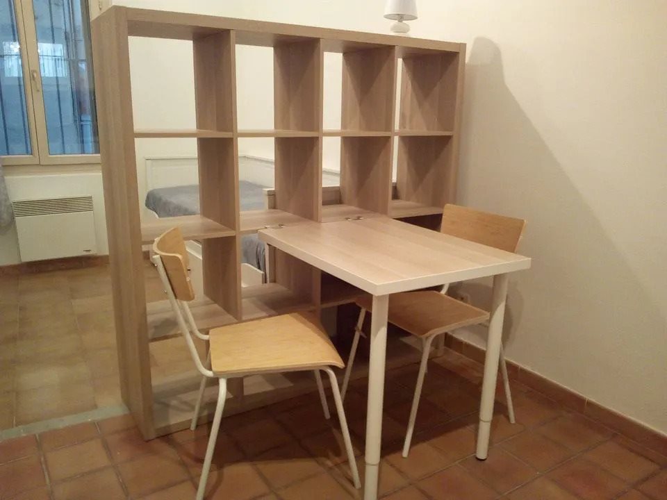 Appartement à louer, 27m², Mas-Thibert