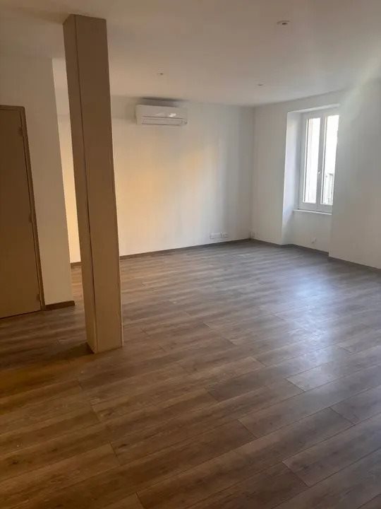 Appartement à louer, 56m², Alès