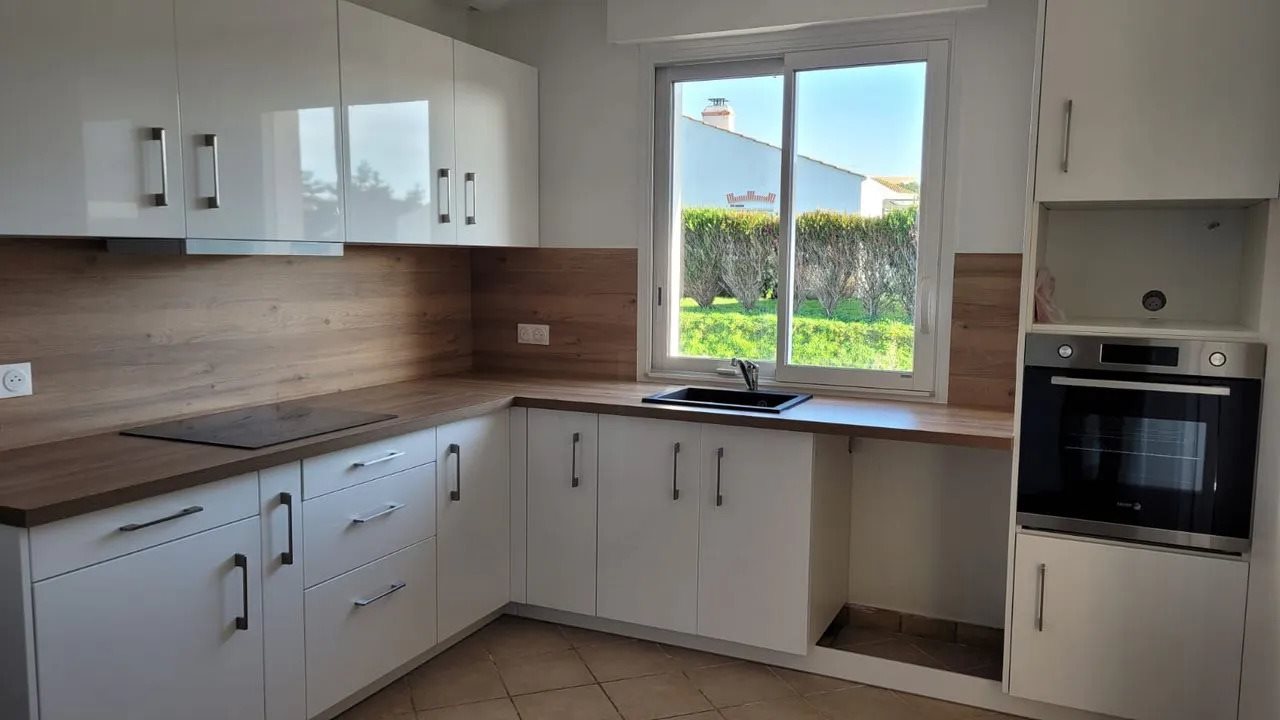 Maison à louer, 116m², Saint-Gilles-Croix-de-Vie