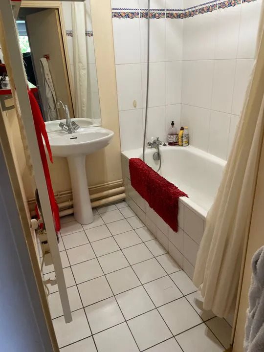 Appartement à louer, 12m², Suresnes