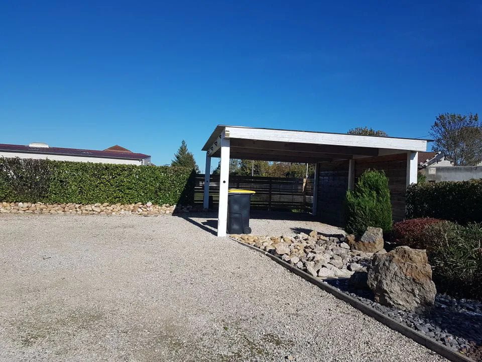 Maison à louer, 117m², Foissiat