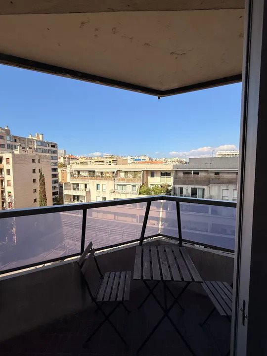 Appartement à louer, 29m², Marseille 9ème