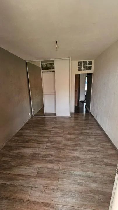 Appartement à louer, 58m², Grasse