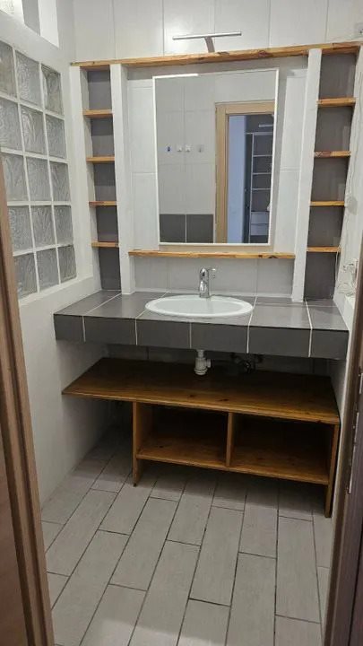 Appartement à louer, 58m², Grasse