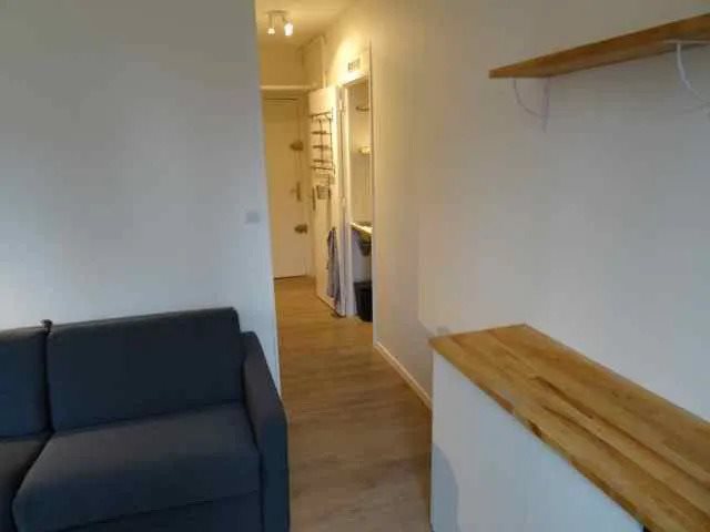 Appartement à louer, 17m², Paris 19ème