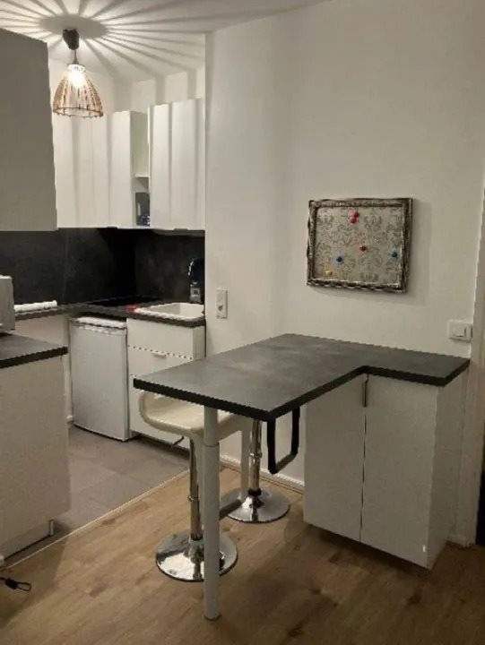 Appartement à louer, 22m², Sceaux