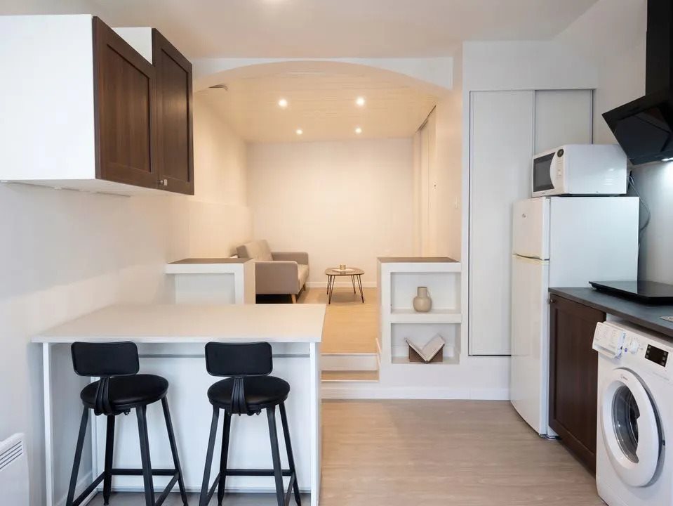 Appartement à louer, 21m², Eguilles