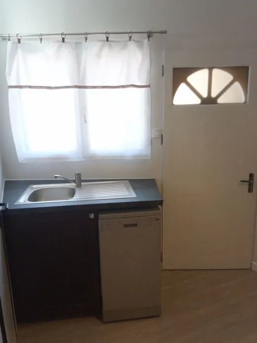 Appartement à louer, 21m², Eguilles