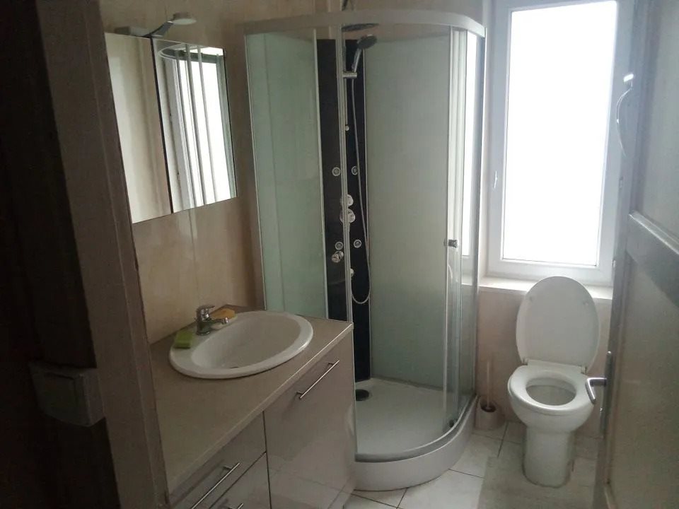 Appartement à louer, 10m², Loos