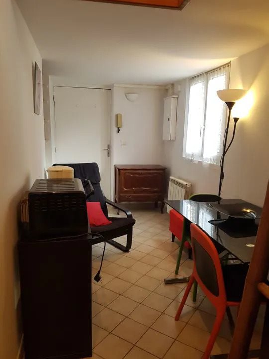 Appartement à louer, 25m², Versailles