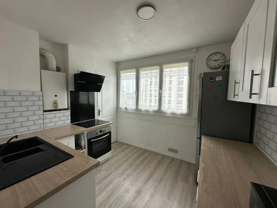 Appartement à louer, 93m², Reims