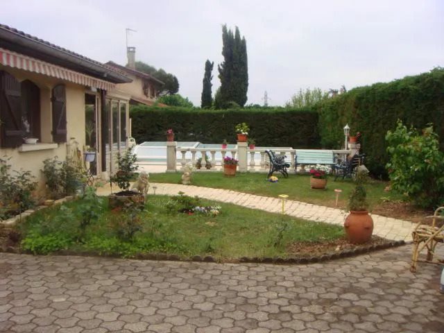 Appartement à louer, 15m², Vénissieux