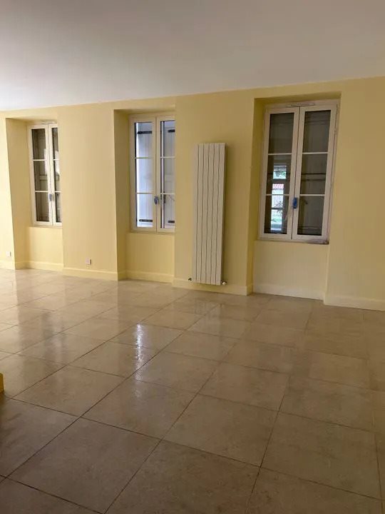 Maison à louer, 230m², Villeneuve-sur-Lot