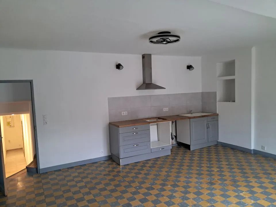 Appartement à louer, 90m², Cadenet