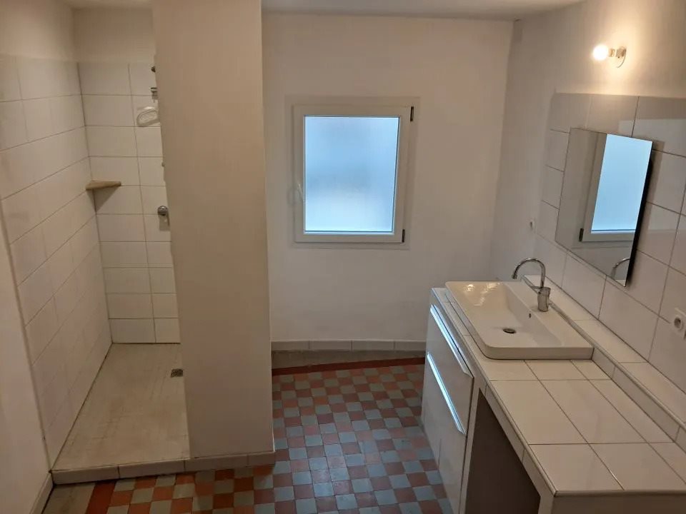Appartement à louer, 90m², Cadenet
