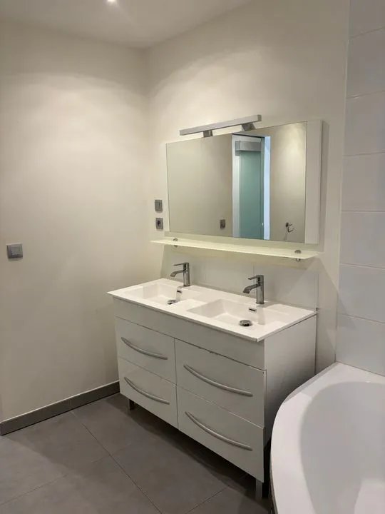 Appartement à louer, 65m², Valence