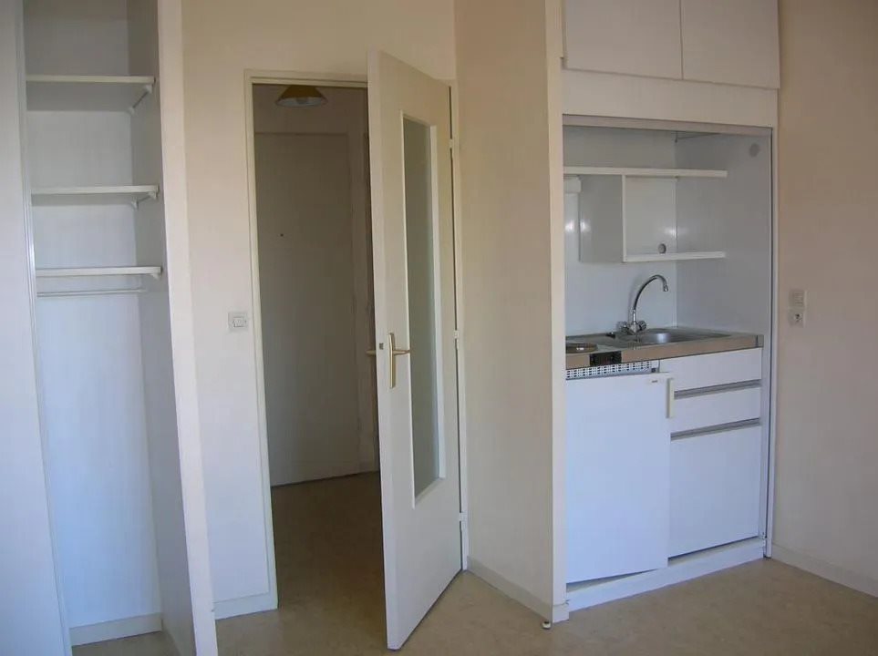Appartement à louer, 23m², Poitiers