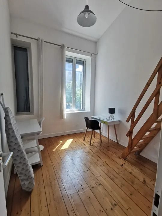 Appartement à louer, 68m², Bordeaux